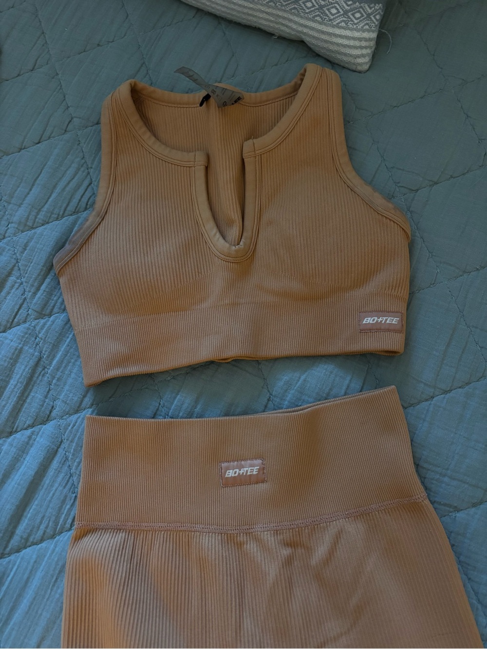 Women's Ribbed Bo + Tee Crop Tank - Camel